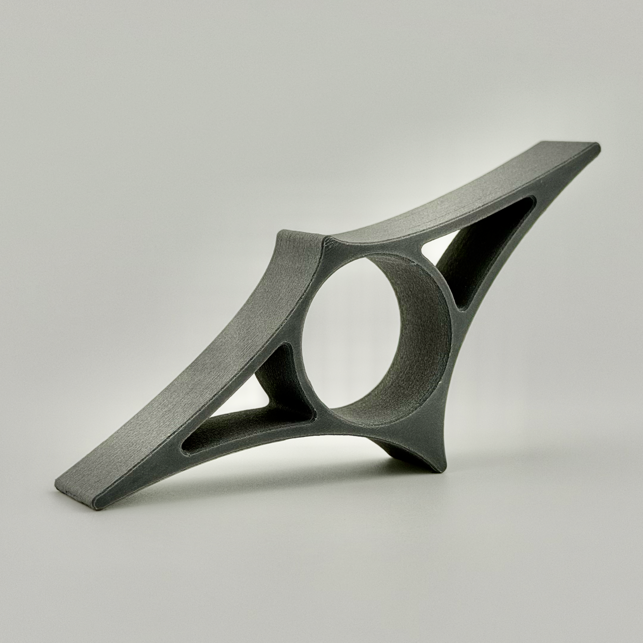 Reading Ray Gray Matte Fiber